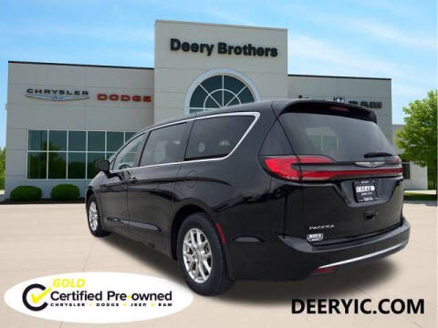 2024 Chrysler Pacifica Touring L