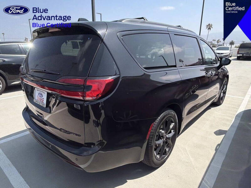 2025 Chrysler Pacifica Limited
