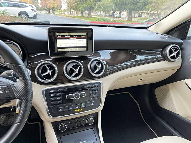 2015 Mercedes-Benz GLA GLA 250 4MATIC