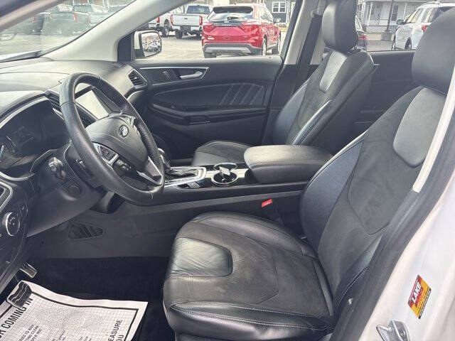 2016 Ford Edge Sport