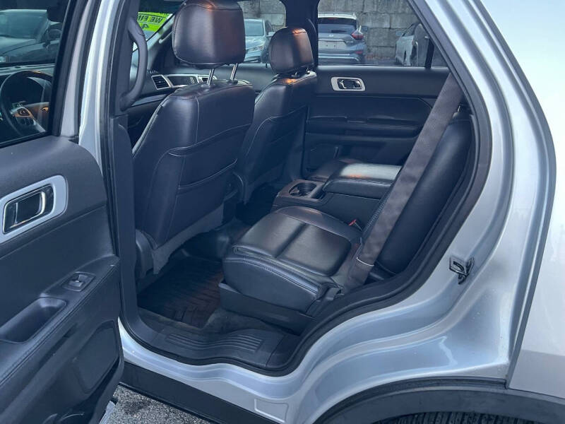 2012 Ford Explorer Limited