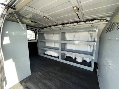 2019 Chevrolet Express 2500