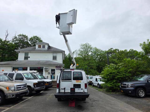 2005 Ford E-Series E-350 SD