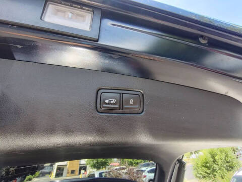 2022 Genesis GV70 2.5T Standard