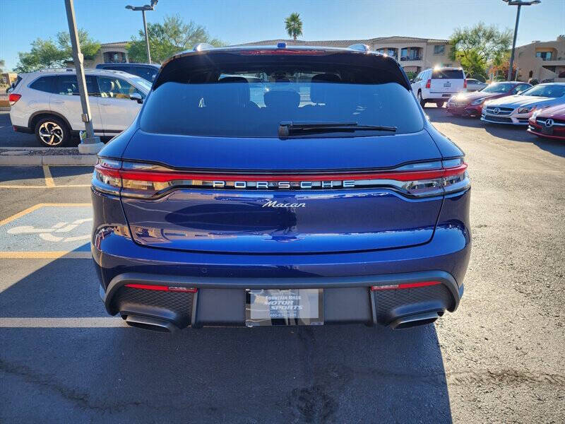 2022 Porsche Macan