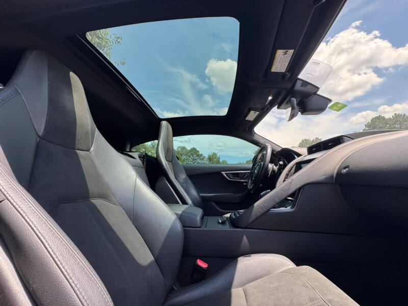 2018 Jaguar F-TYPE 296HP