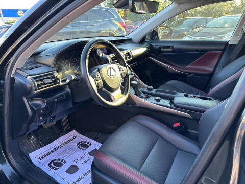 2019 Lexus IS 300