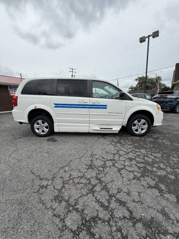 2013 Dodge Grand Caravan American Value Package