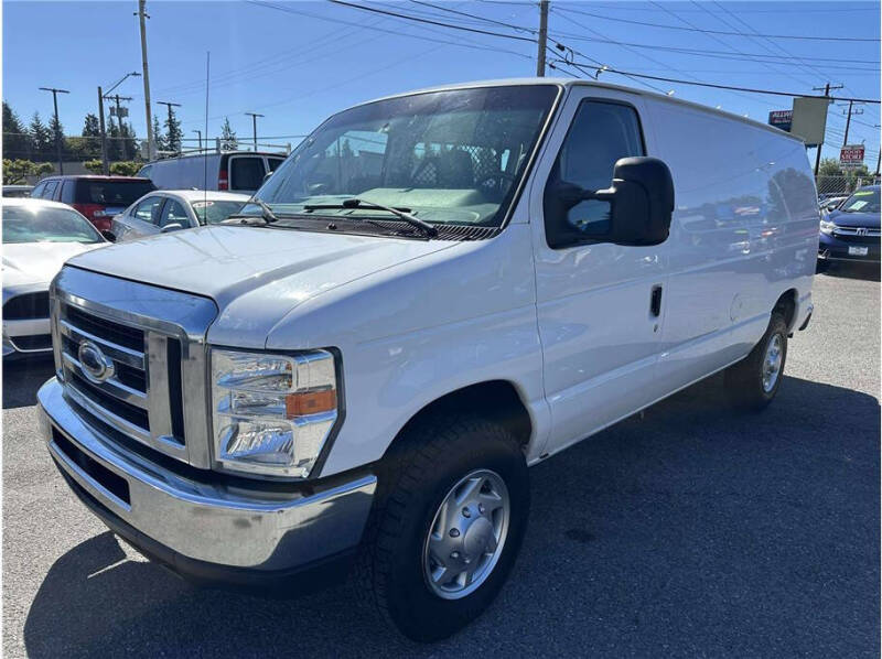 2013 Ford E-Series E-250