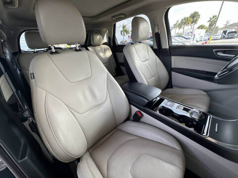 2019 Ford Edge Titanium