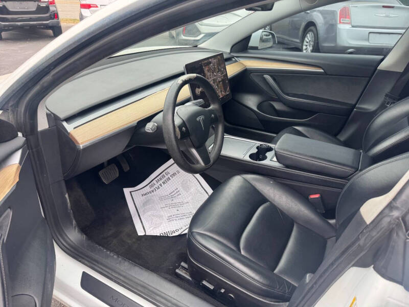 2021 Tesla Model 3 Standard Range Plus