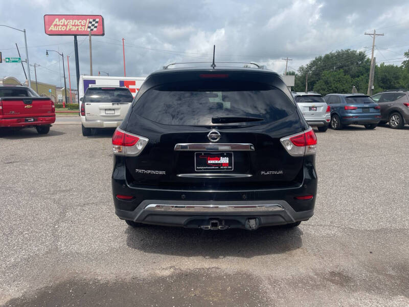 2013 Nissan Pathfinder Platinum