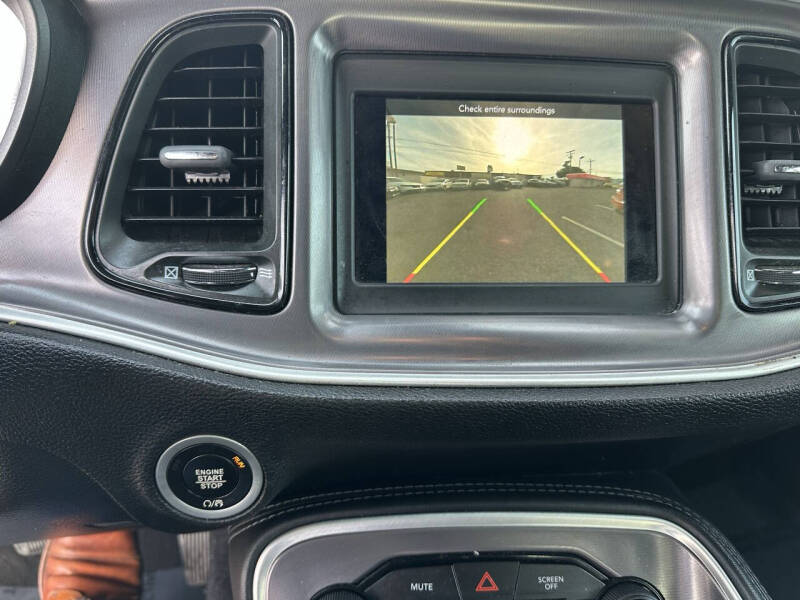 2020 Dodge Challenger SXT