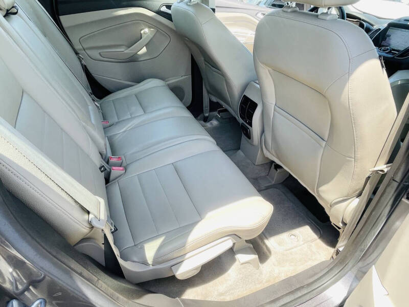 2013 Ford C-MAX Hybrid SEL