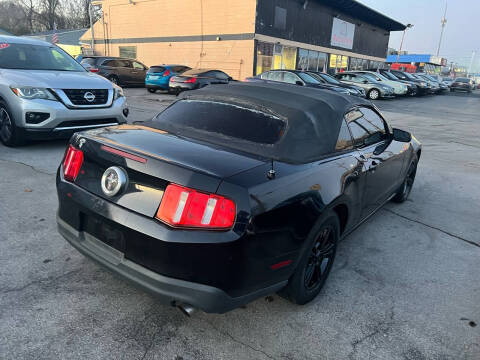 2012 Ford Mustang V6