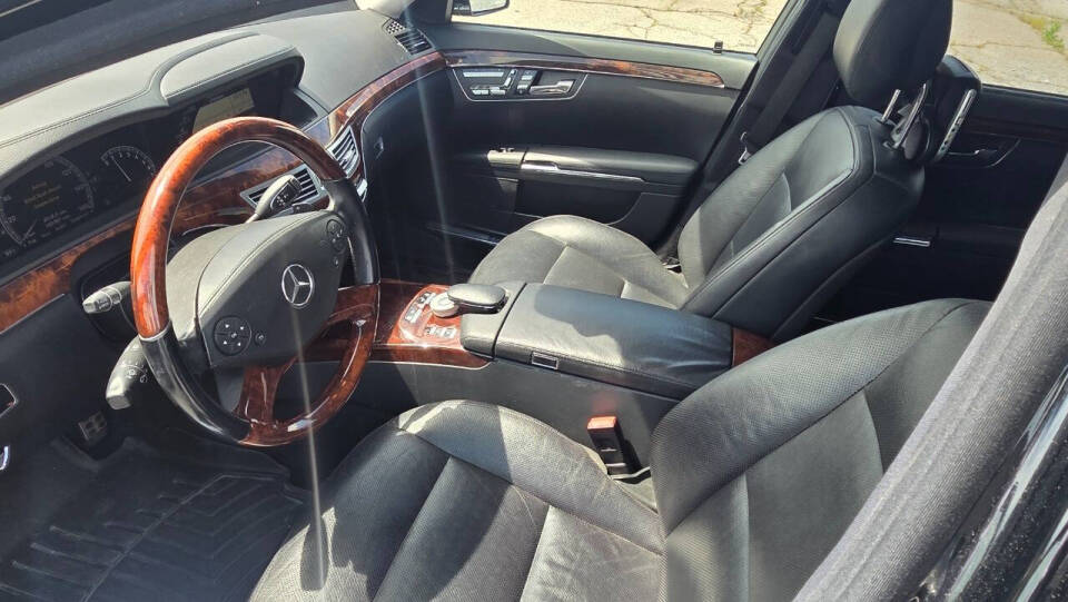 2012 Mercedes-Benz S-Class S550's photo