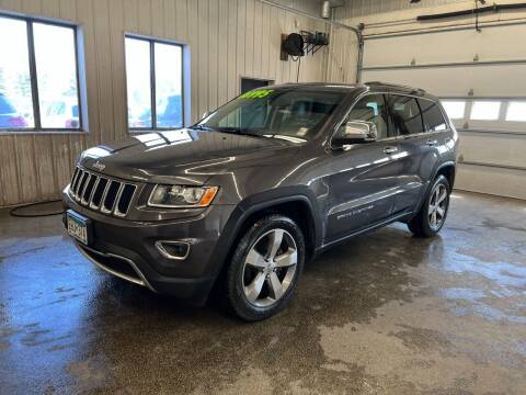 2015 Jeep Grand Cherokee for sale at Sand's Auto Sales in Cambridge MN