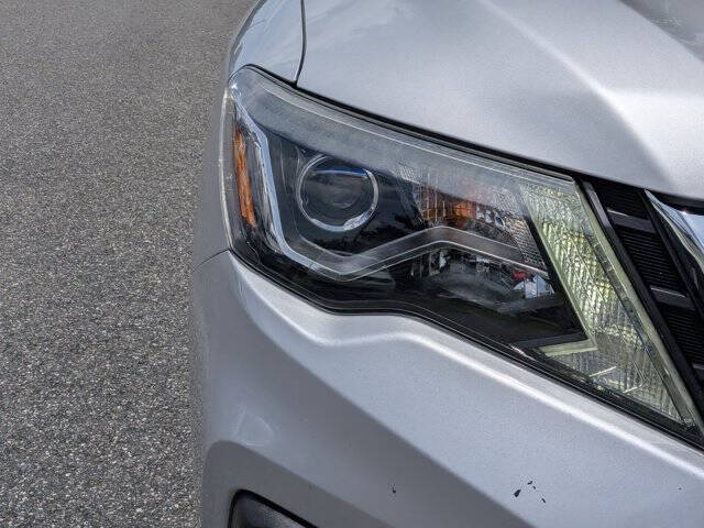2020 Nissan Pathfinder SL
