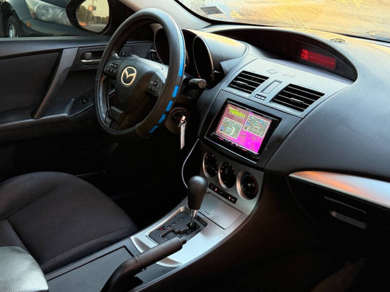 2010 Mazda MAZDA3 i Touring