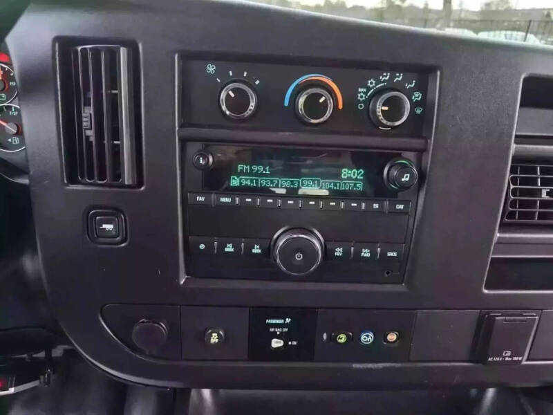 2019 Chevrolet Express 2500