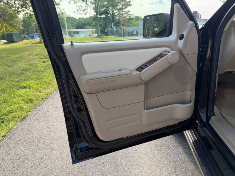 2008 Ford Explorer Eddie Bauer