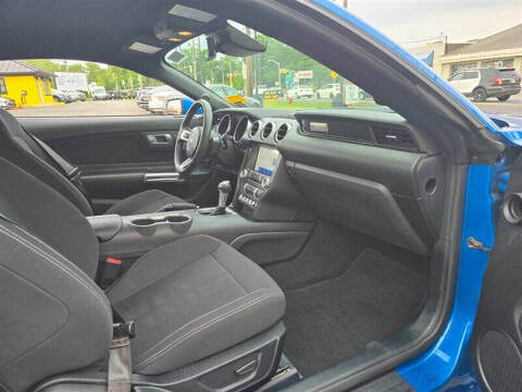 2021 Ford Mustang EcoBoost
