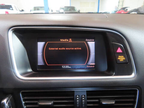 2011 Audi Q5 2.0T quattro Premium