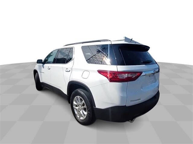 2021 Chevrolet Traverse for sale at Bowman Auto Center in Clarkston, MI