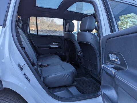 2023 Mercedes-Benz GLB GLB 250 4MATIC