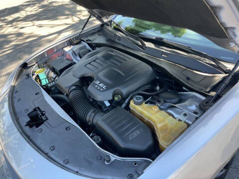 2018 Dodge Charger SXT Plus