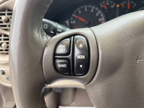 2004 Pontiac Bonneville SLE