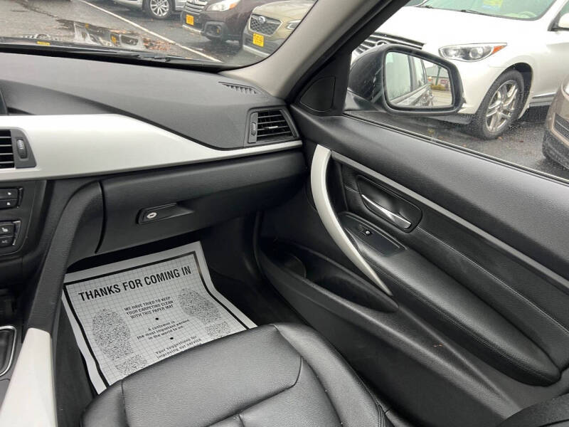 2013 BMW 3 Series 328i xDrive