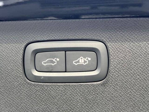 2024 Volvo XC90 B6 Plus Bright Theme 7P