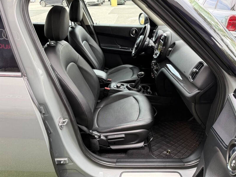 2017 MINI Countryman Cooper