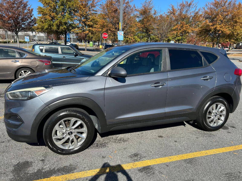 2016 Hyundai Tucson SE