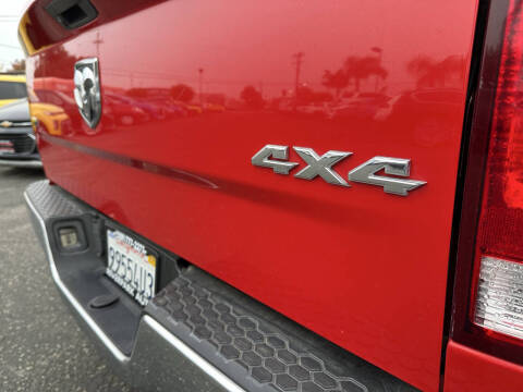 2020 RAM 1500 Classic SLT