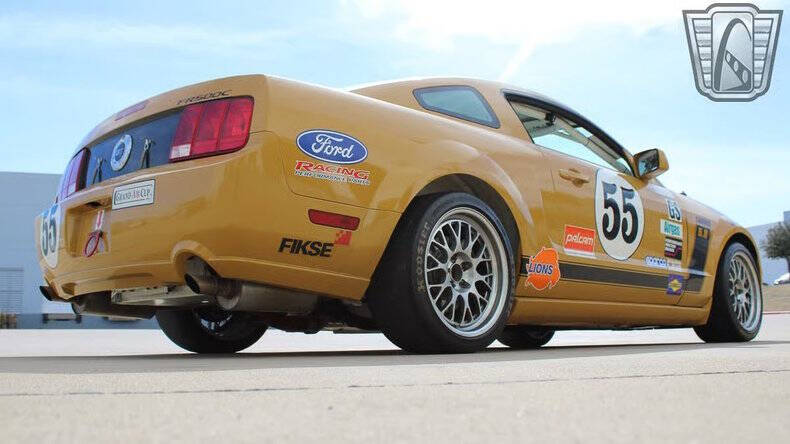2005 Ford Mustang