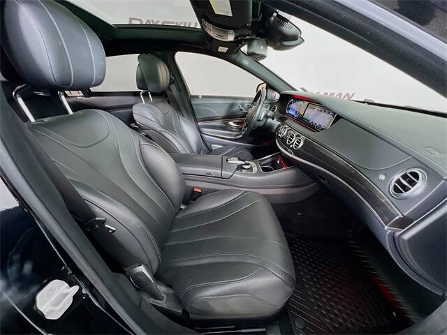 2015 Mercedes-Benz S-Class S 550