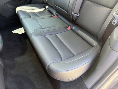 2022 Tesla Model S Plaid