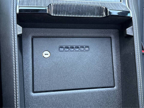 2024 Jeep Wagoneer Series III