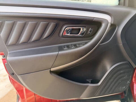 2019 Ford Taurus SEL