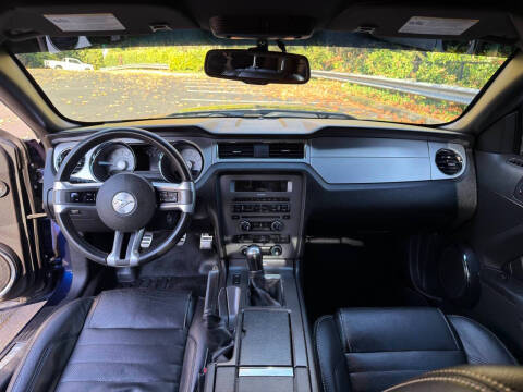 2010 Ford Mustang V6 Premium