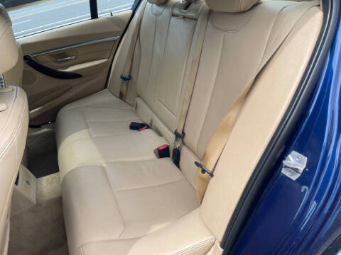 2016 BMW 3 Series 328i