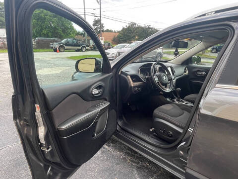2017 Jeep Cherokee Latitude