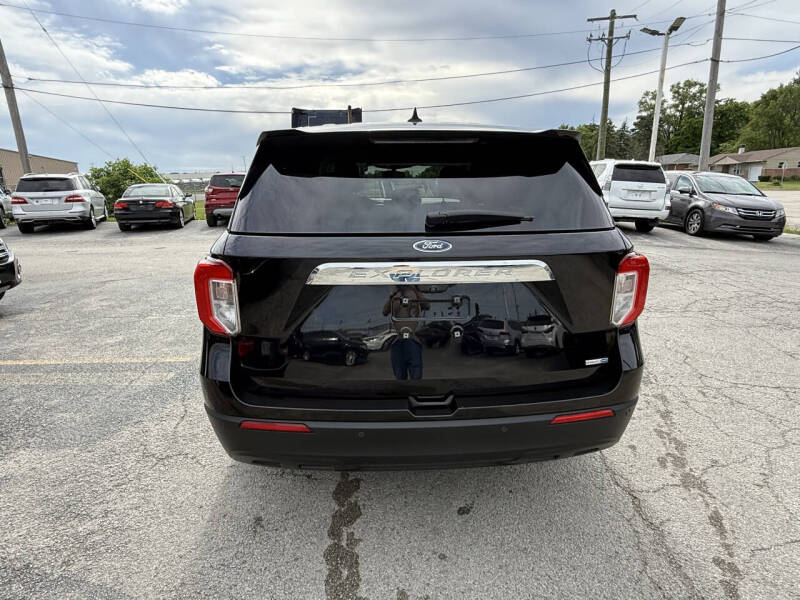 2020 Ford Explorer