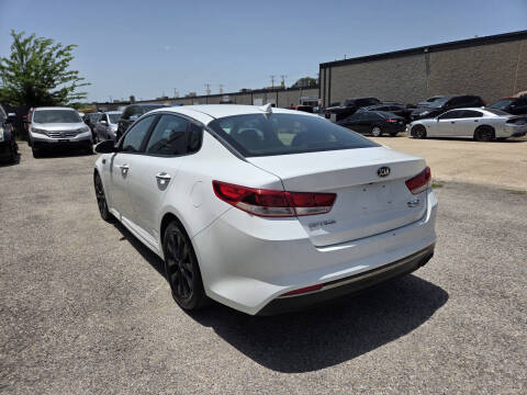 2016 Kia Optima LX