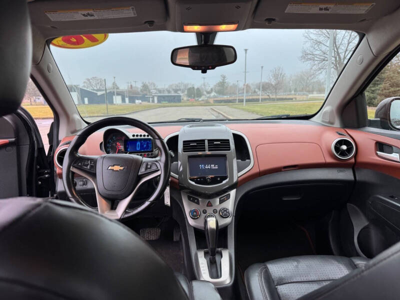 2016 Chevrolet Sonic LTZ Auto
