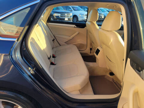 2013 Volkswagen Passat SE PZEV