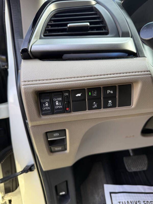 2019 Honda Odyssey Elite