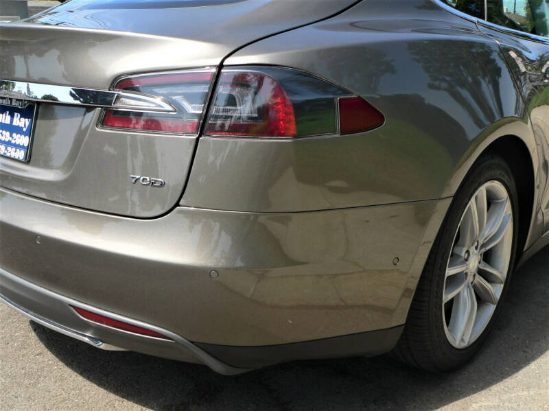 2015 Tesla Model S 70D